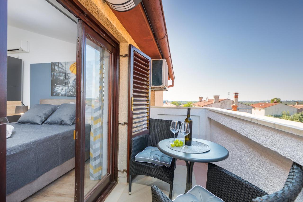 Wine House Apartments & Rooms Marceta Fažana Eksteriør billede