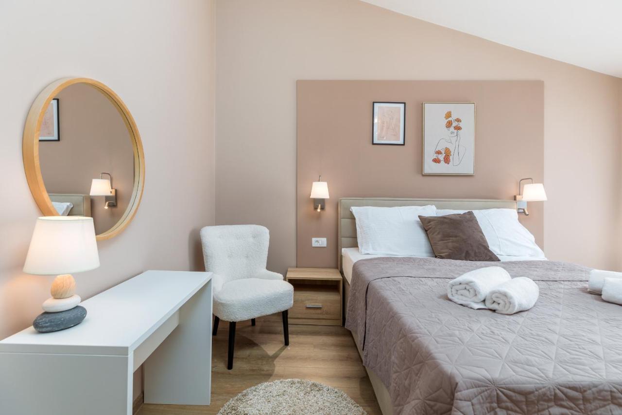 Wine House Apartments & Rooms Marceta Fažana Eksteriør billede